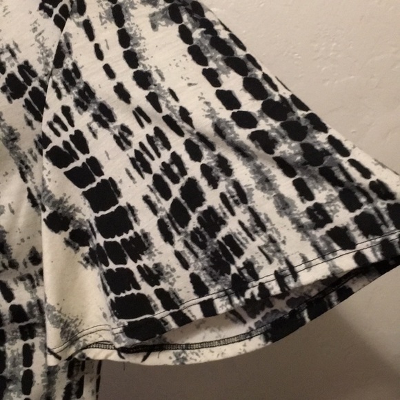 ECI New York Tie Dye Top - Picture 4 of 8